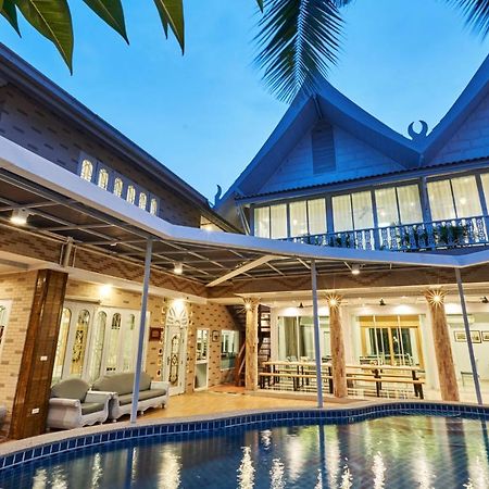 Siam Gala Villa Pattaya Buitenkant foto